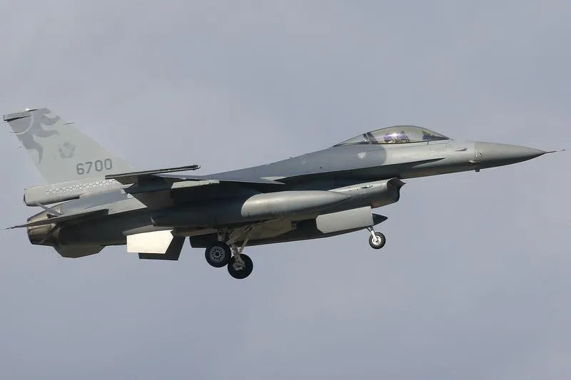 F-16失事未收到求救訊號　前飛官于皓瑋：恐裝備落入深海