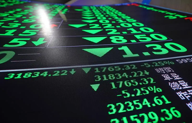 台股重挫！8大公股扮演救火隊　10大護盤標的曝光