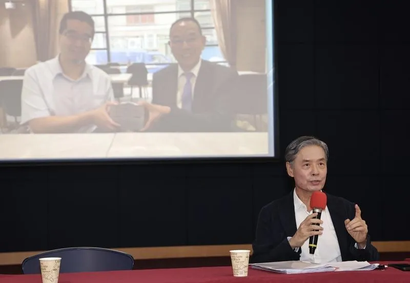 調查小組李德維證實　王光慈向馬英九下跪磕頭