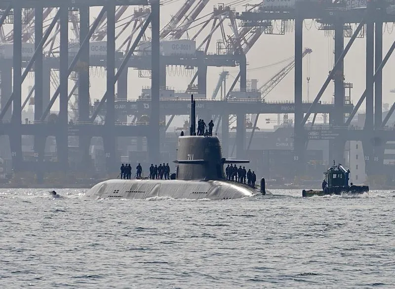 自製潛艦海鯤號6月首次出港測試　台船力拼交艦進度