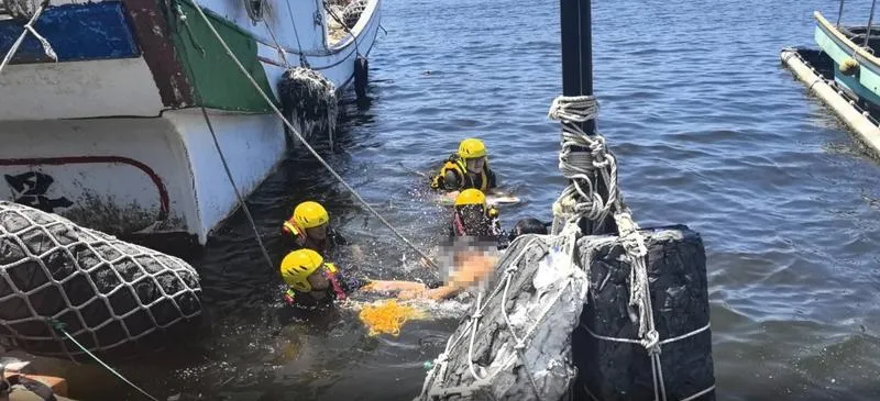 台南安平下海捕魚驚傳溺水　6旬男命危送醫