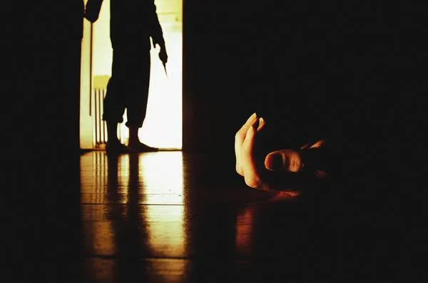 先砍岳母「門外20公尺處」再殺妻　死者家屬怒控：員警當時就在家中！