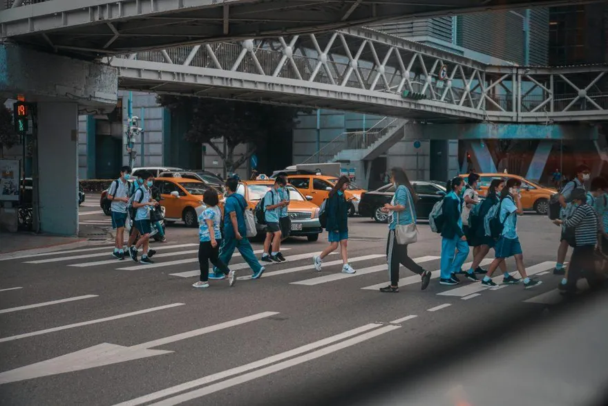 解除口罩令？上週日確診「台灣全球第3」！指揮中心認了：不排除持續飆升