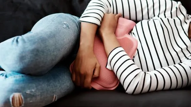 女行員滿臉「泛黃」無不適！就醫驚見罹「胰臟癌初期」