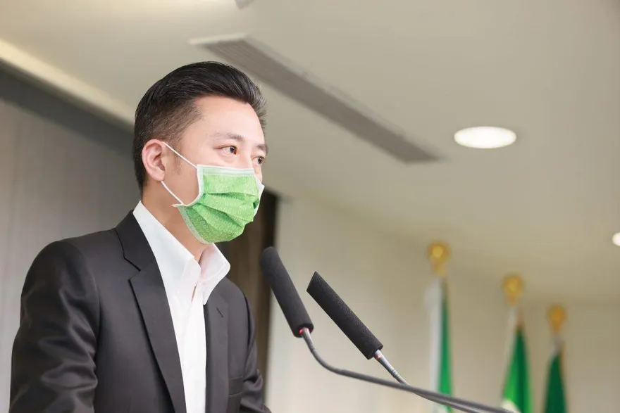 余正煌委任律師團 今赴台北地院正式提告林智堅