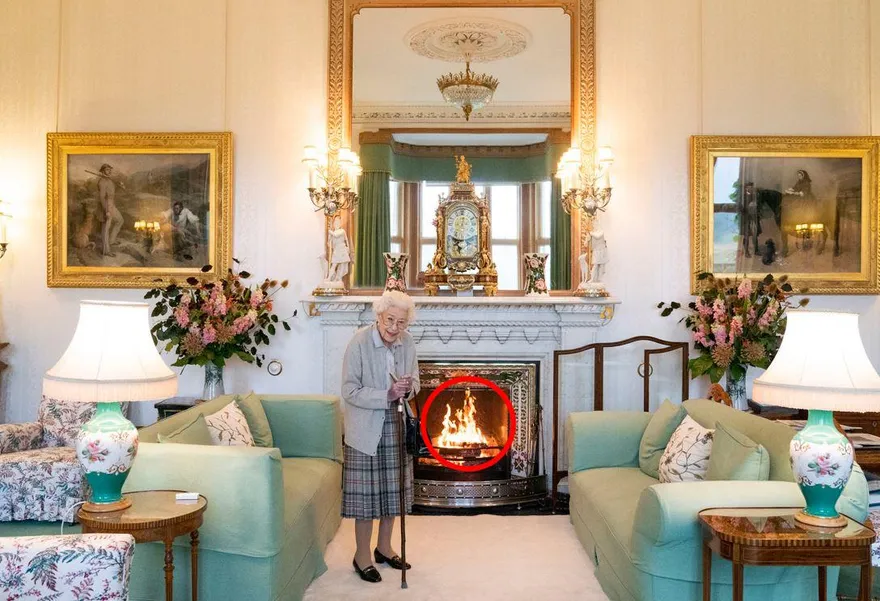 女王辭世早有預告！「火焰天使」疑下凡她最後照片　靈媒驚曝：死亡的前兆