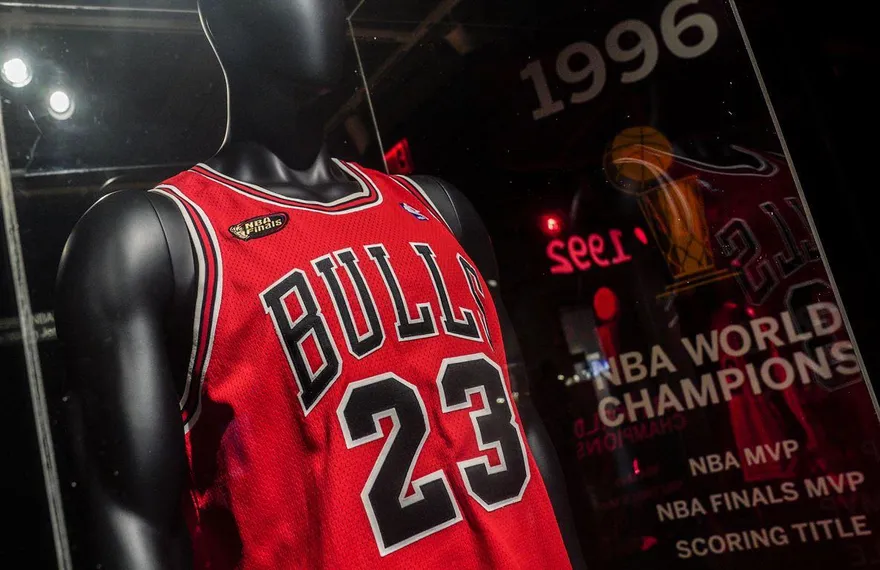 這才是GOAT！喬丹「最後一舞」戰袍神扯天價售出　3.15億刷新歷史紀錄