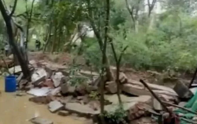 影／危牆倒塌「9工人遭埋」罹難！南亞連日暴雨釀災　當局證實：已有近50人死亡