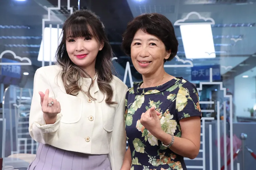 陳佩琪抗癌歷程曝光！術後「引流管不慎脫落」　柯文哲為愛妻「狂奔4層樓」感動網