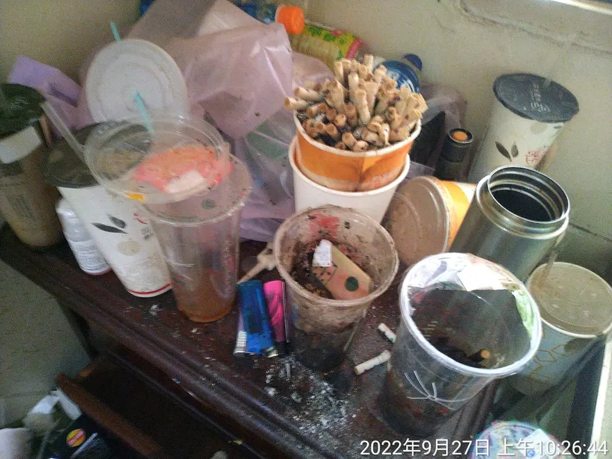 有心理準備再進來！懶房客租2年整間房變垃圾場　恐怖照片噁到頭皮發麻