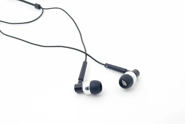 法官冤判釀悲劇？富家子「被控偷299元耳機」　情緒崩潰…收判決書隔日百貨廁所輕生