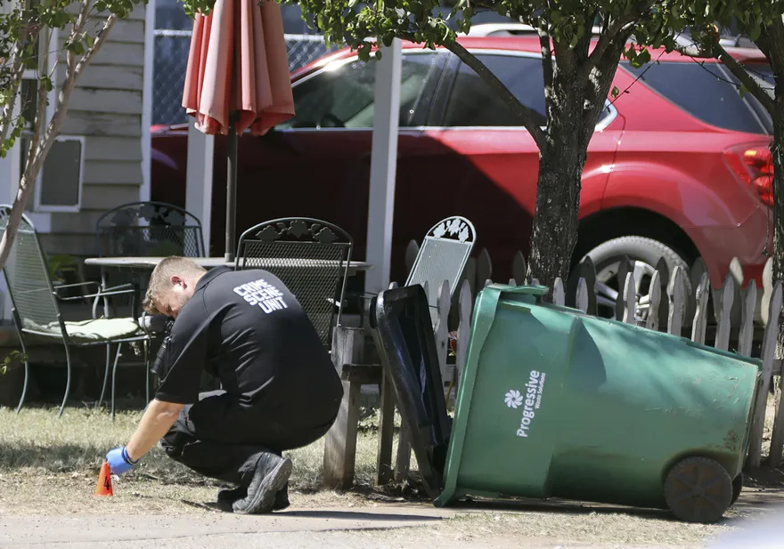 美德州又爆槍擊案！怪男抓狂「不放過妻女」擊斃5人　街頭逃逸…與警互轟大戰