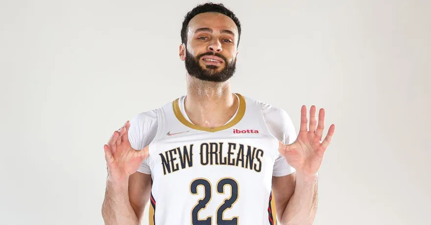 鵜鶘核心確立！南斯續留2年　胖虎眾星拱月笑嘻嘻