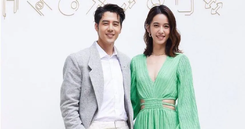 野生陳庭妮、胡宇威遭直擊「全程0互動」　吃完高檔餐搭車離去「留尪1人走回家」