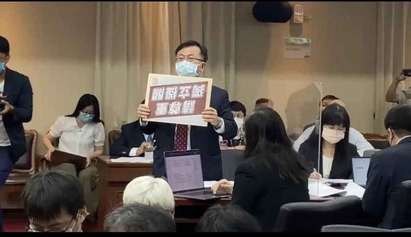 影/鏡電視爭議燒不停！她控「NCC洩密給裴偉」　陳耀祥稱證據不足　定調為內部鬥爭