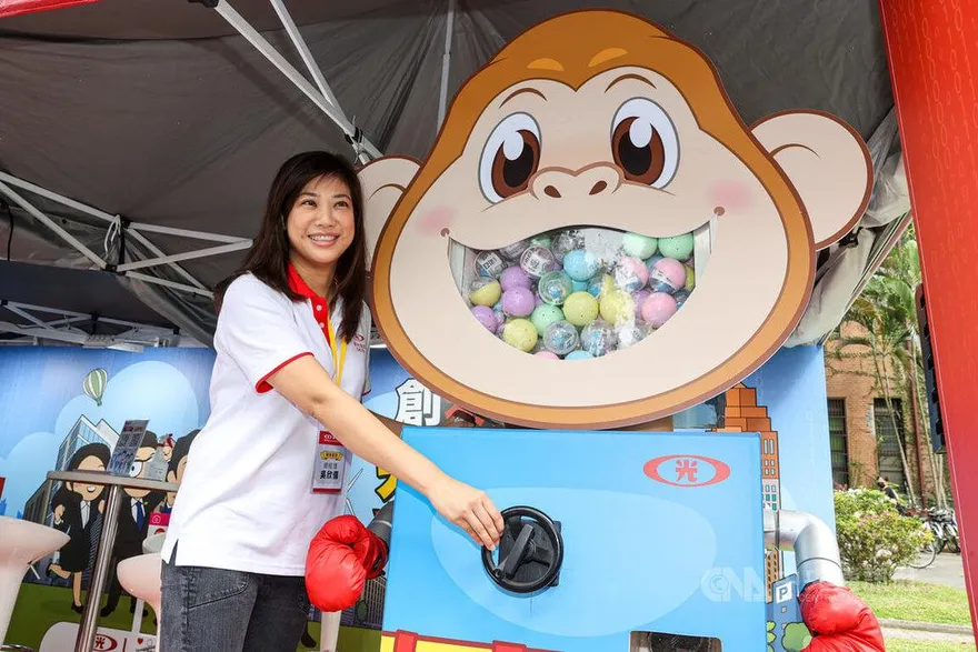 金控聯姻條款將上路 新光二公主吳欣儒丈夫辭華南金董事