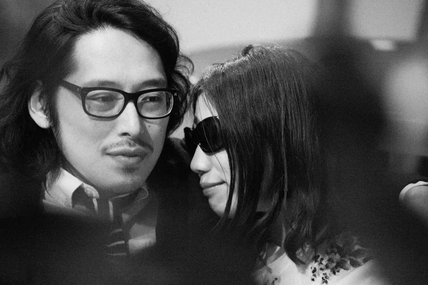 驚見先生偷吃女大生！　白手起家糟糠妻崩潰離婚