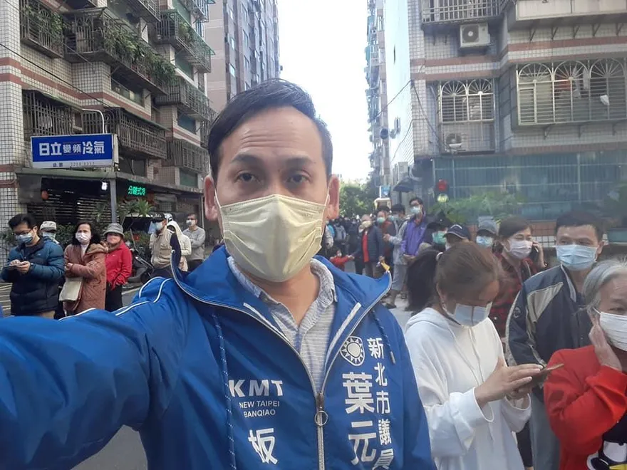 不只陳時中亂停！他爆：「前交通部長」林佳龍座車也違停