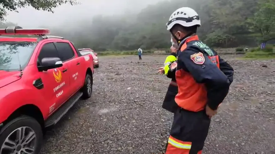 7旬翁獨攀宜蘭叢雲山失聯3日　救難人員冒雨入山搜尋