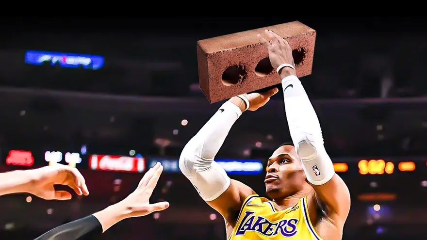 瘋狂打鐵！威少單場「11投0中」成頭號戰犯　湖人開季苦嚐2連敗