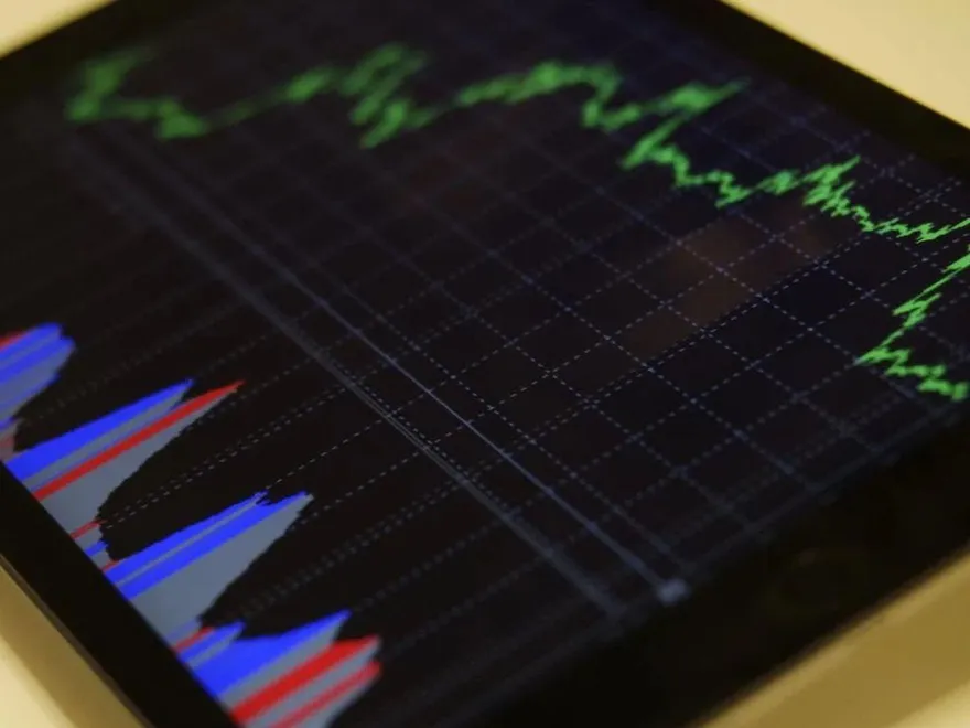 人民幣兌美元創2008年以來新低　傳大陸拋售美元穩定市場