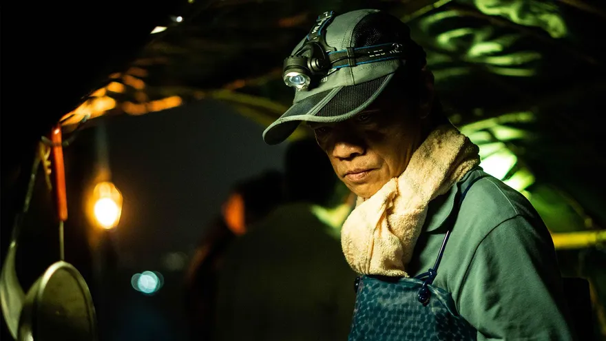 金鐘57/視帝吳朋奉「最後一座金鐘」！《降河洄游》抱走「迷你劇集男主角獎」