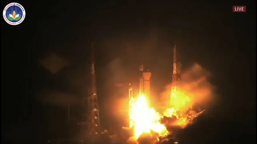 印度火箭成功載送36枚寬頻衛星上太空！創下多項新紀錄