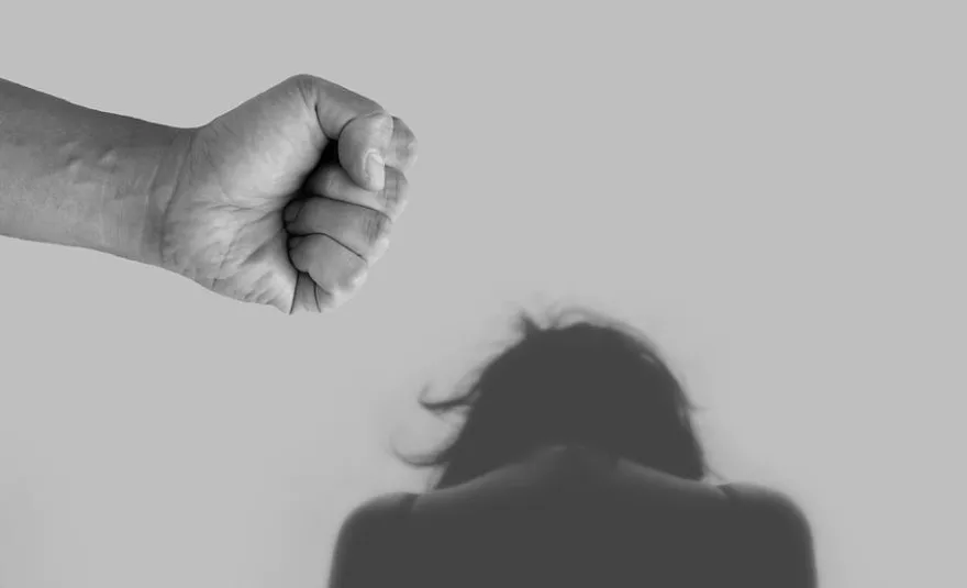 7次違反保護令！毒品前科男家暴遭訴　傳訊恐嚇前妻：每天念妳趕快死