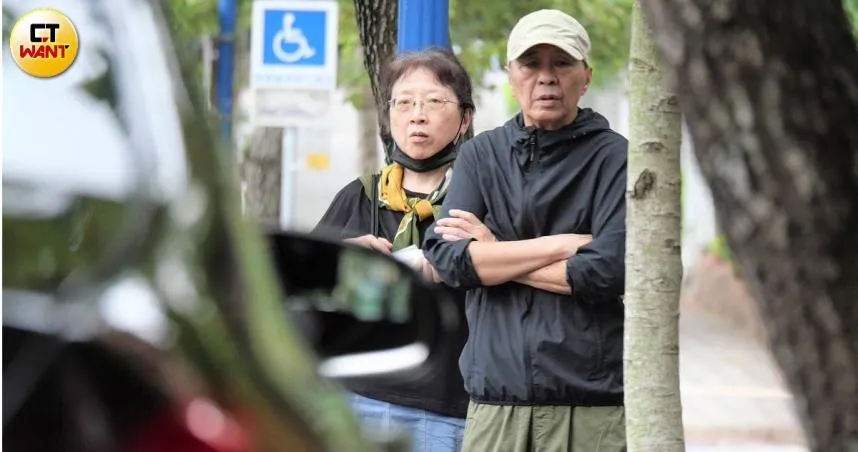 曾傳患帕金森氏症又確診！直擊侯孝賢「75歲真實狀態」　身體狀況曝光