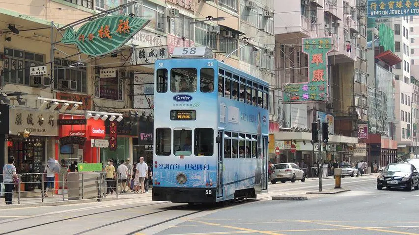 在港講普通話易招歧視？陸KOL駁斥：純屬抹黑