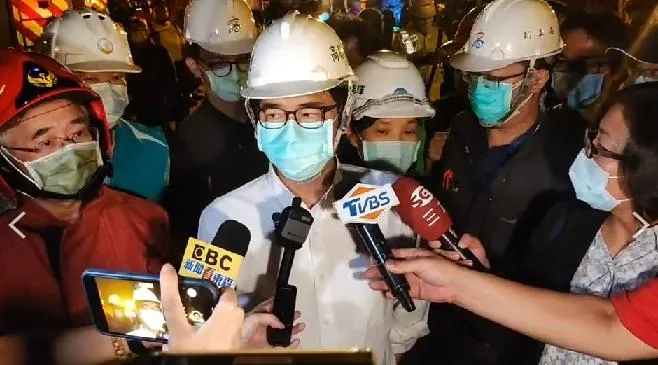 中油大林廠深夜氣爆居民抗議 陳其邁又震怒：全面停工重罰530萬