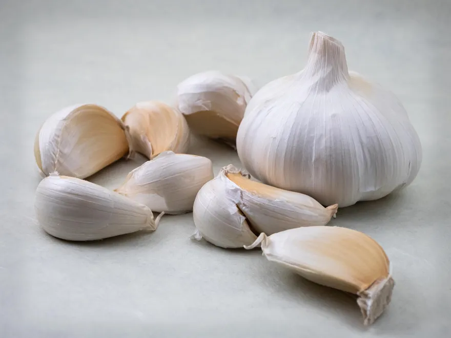 大蒜「久食傷肝損眼」　這3類人吃了真要命！