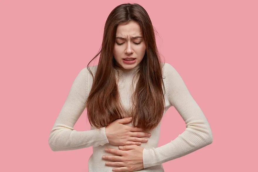停經後又出血恐是子宮頸癌！醫：出血是這「4種疾病」前兆