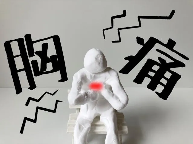 驚！「心臟動脈99%全塞住」！80歲嬤胸痛半年就醫才發現　醫揭5症狀是警訊
