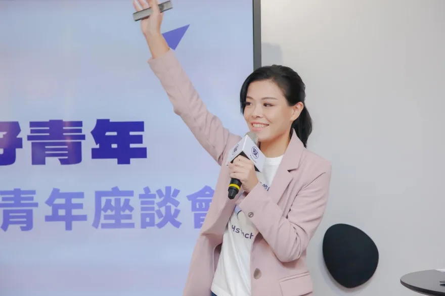 再遭周玉蔻追殺！爆料男友「捐60萬給民眾黨」是五鬼搬運！　高虹安競辦反擊了