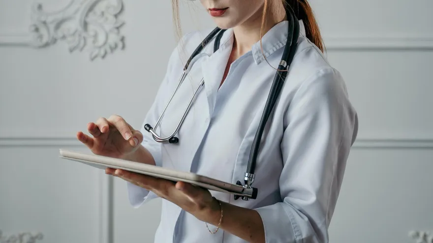 護理師出軌人夫！自稱「骨科子瑜」還自豪：我是職業小三不會留證據