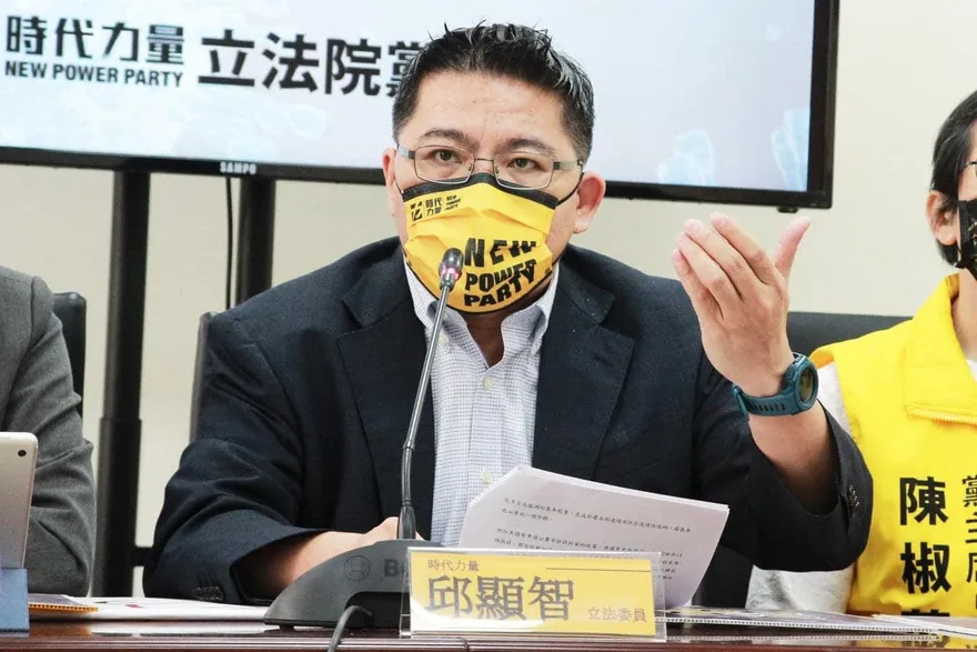 詐領助理費風波延燒　邱顯智：高虹安需要坦承錯誤