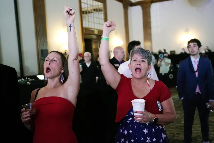 美國期中選舉寫下驚奇一頁　多名「史上首位」當選者創造歷史