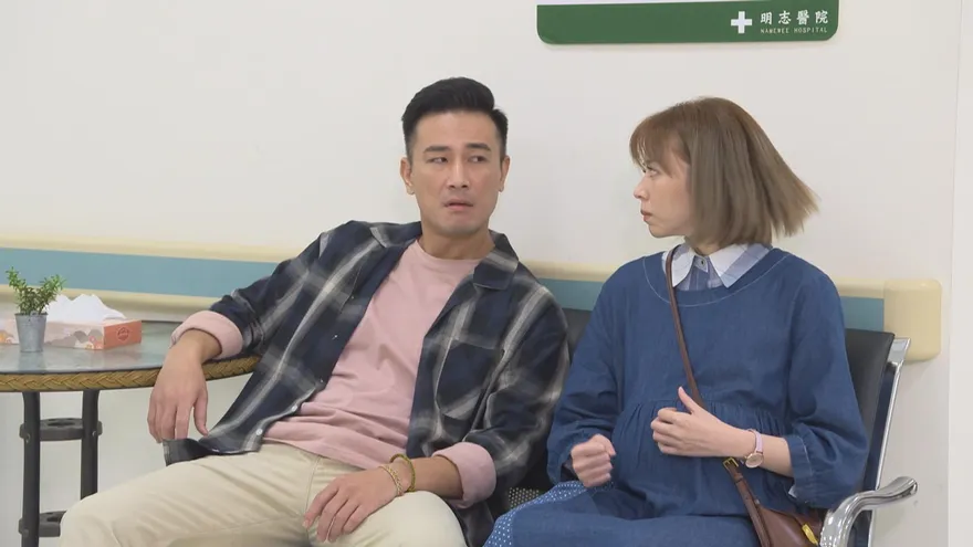 王瞳挺孕肚畫面曝光！男星「緊牽急衝婦產科」全直擊　她苦吐孕婦艱辛