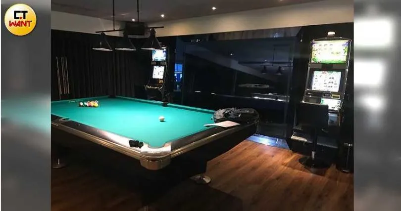 極樂招待所/揭秘！「88會館」隱身豪宅3層樓　超高檔裝潢飲食、娛樂設備一應俱全