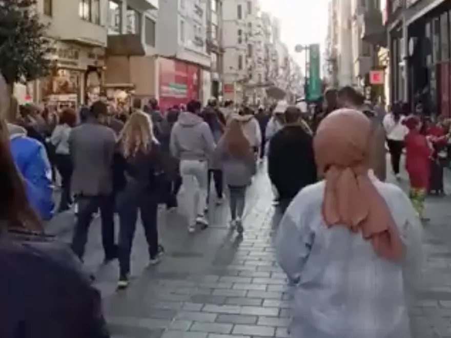 【影】疑恐攻！伊斯坦堡爆炸釀6死81傷　民眾逃竄畫面曝