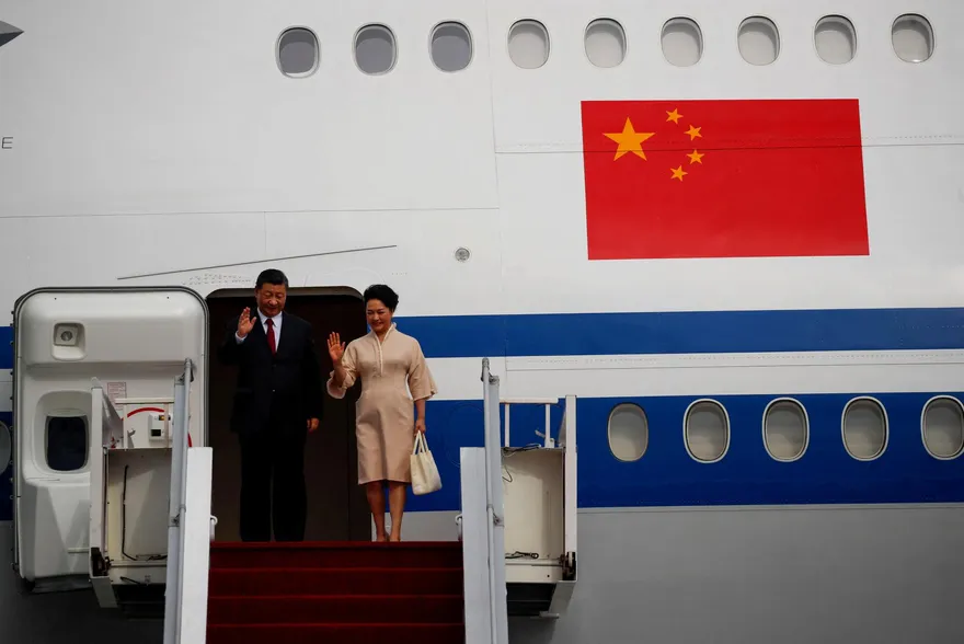 【影】拜習會/習近平專機抵峇里島　會場曝光！中美各９人對談