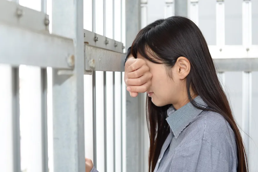 衛福部：高樓使青少年墜樓意外增加？！「請理解我的痛苦」青少年憂鬱不容忽視