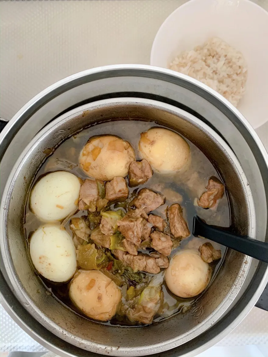 電鍋保溫食物不會壞？食藥署：這溫度恐助細菌孳生