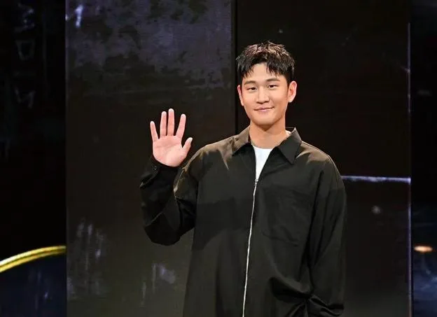 金馬59/首演電影就雙料入圍！周興哲認「最想拿新人獎」　戰袍已備好：想爭紅毯第一帥