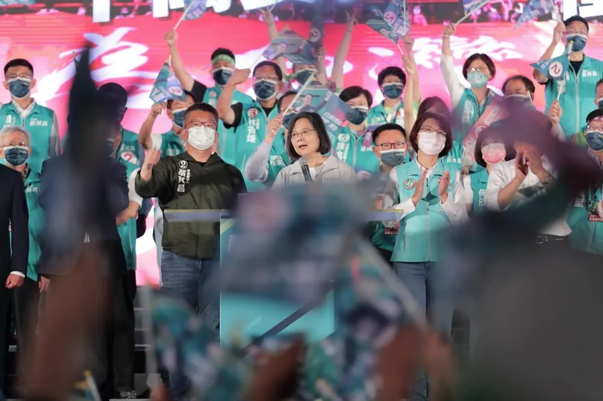 蔡英文「選戰這舉動」引發民怨？游盈隆直呼「莫名其妙」痛批：荒腔走板