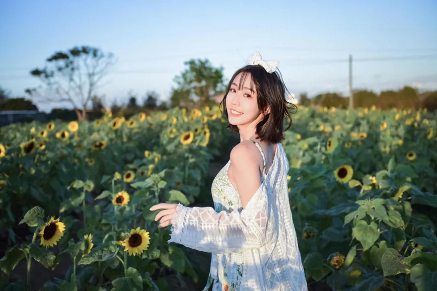 網路瘋傳正妹里長宣傳照　本尊出面說明了