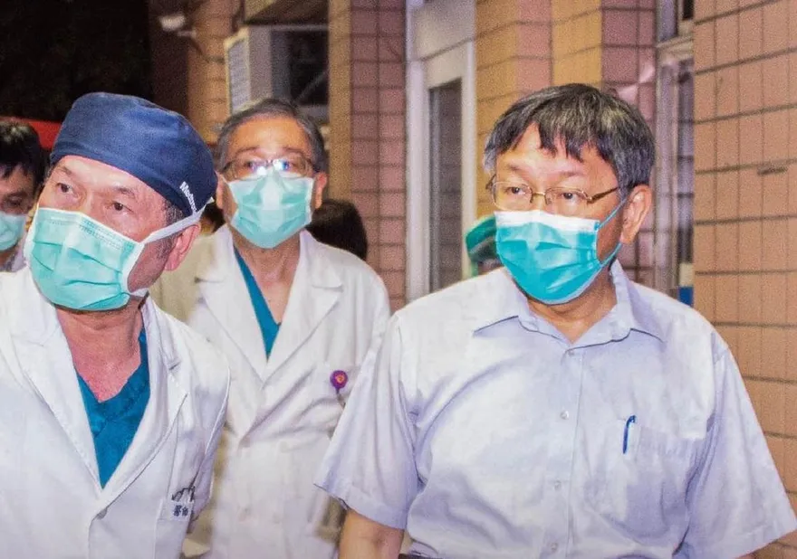 柯文哲批蔣萬安長照500床是「幹話」　他曬證據打臉：急重症也沒管過醫院