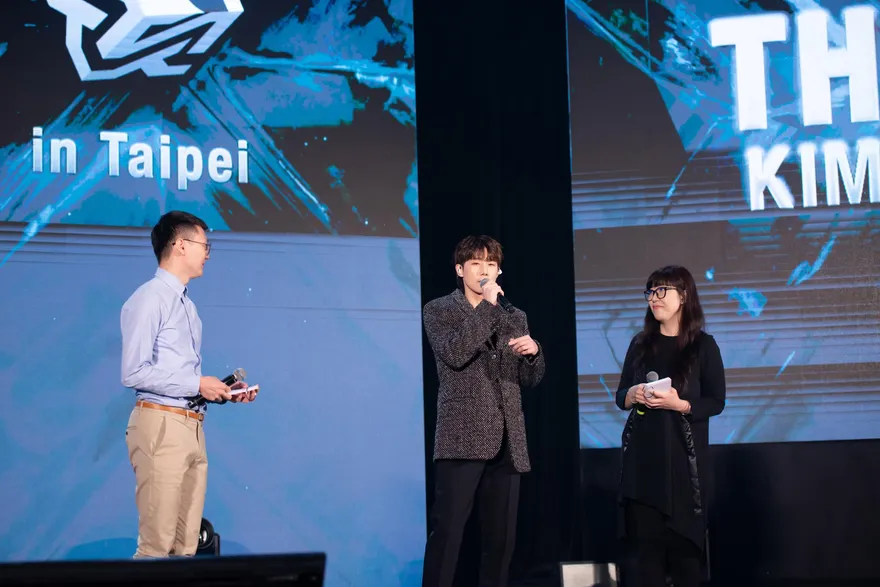 金聖圭來了！10週年海外巡演「第1站就獻給台灣」　粉絲端出「超有愛特製蛋糕」他秒噴淚