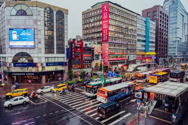 明起連下4天雨！「2地區」防雨彈　一路濕涼到周末…一周天氣出爐